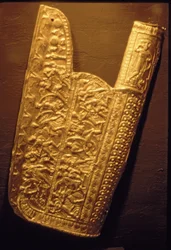 Goldener Köcher, aus dem Grab von Philipp II. in Vergina